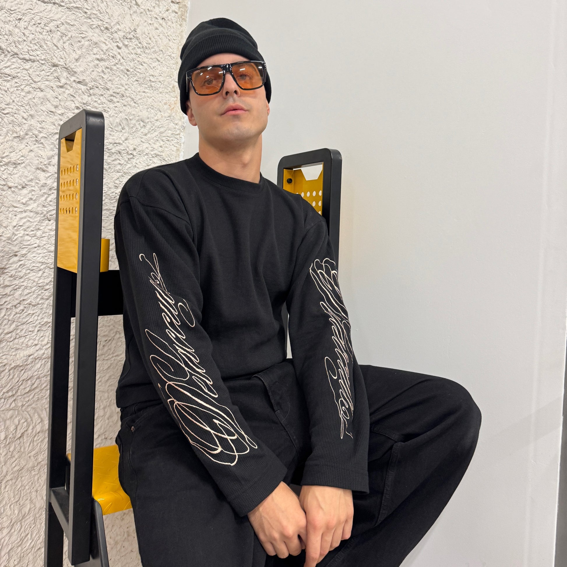 Waffle Longsleeve Black