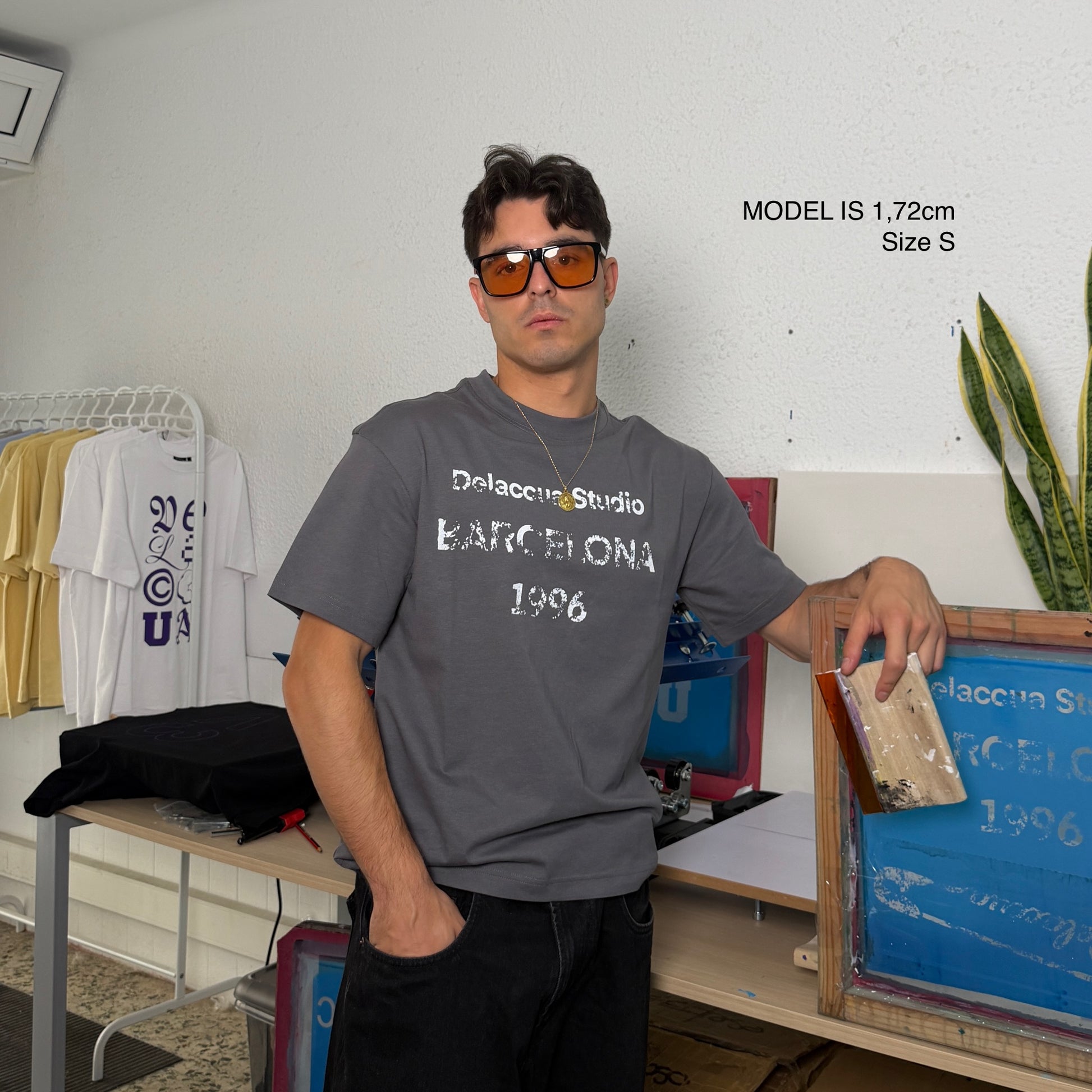 Studio Barcelona Antracita
