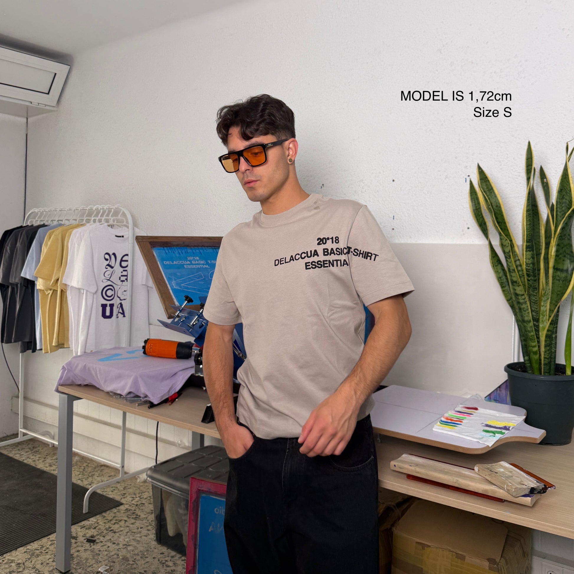 Essential tee Sand